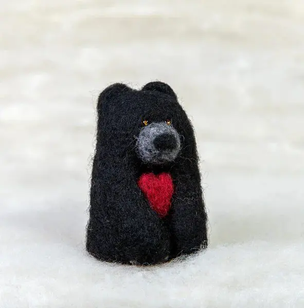blackbear with heart