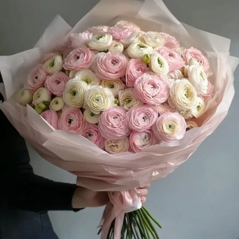Petal Cloud Bouquet