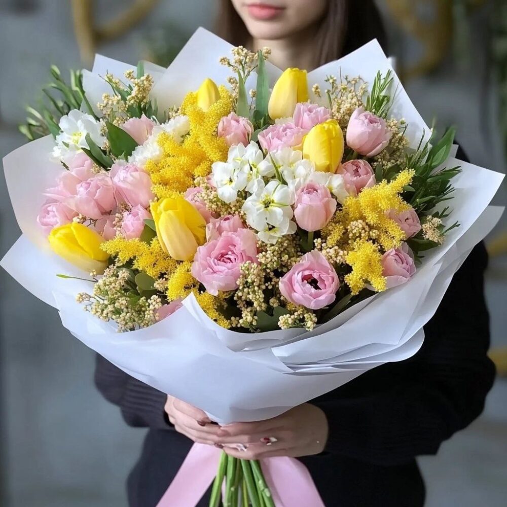 Spring Melody Tulip Bouquet