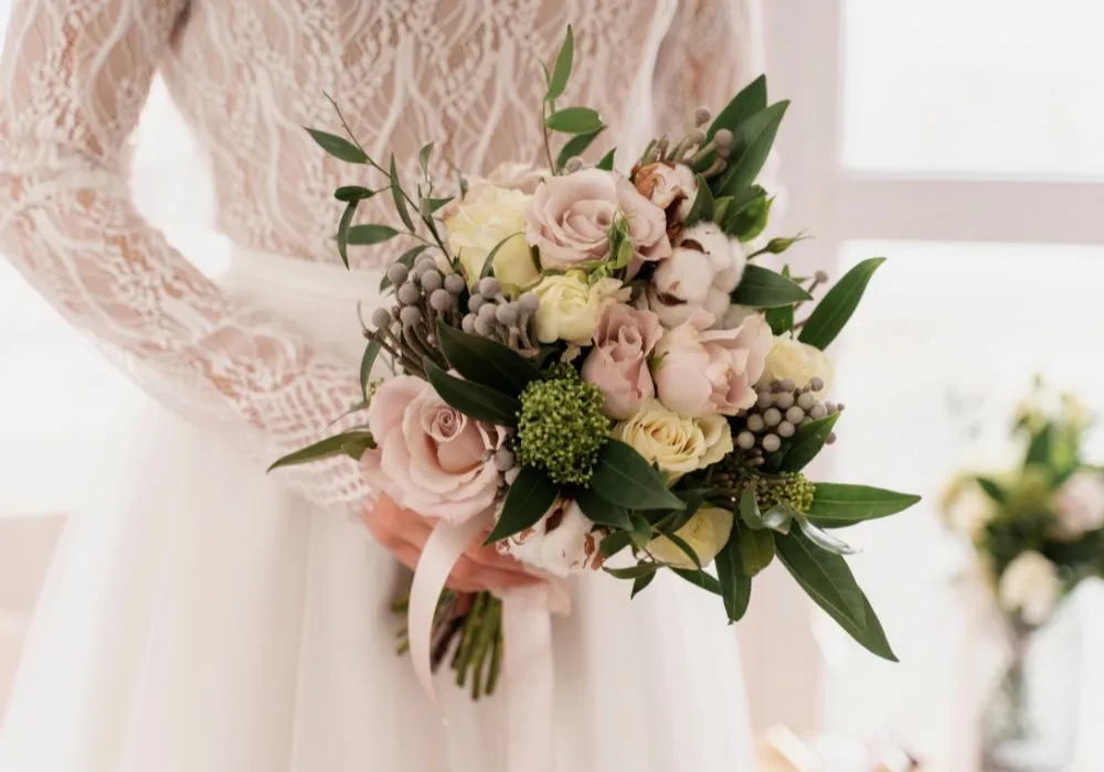 how long does a bridal bouquet last