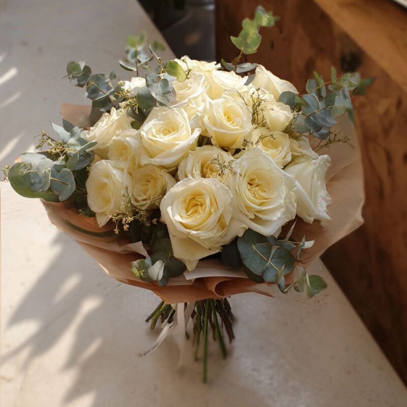 Ivory Whisper Roses
