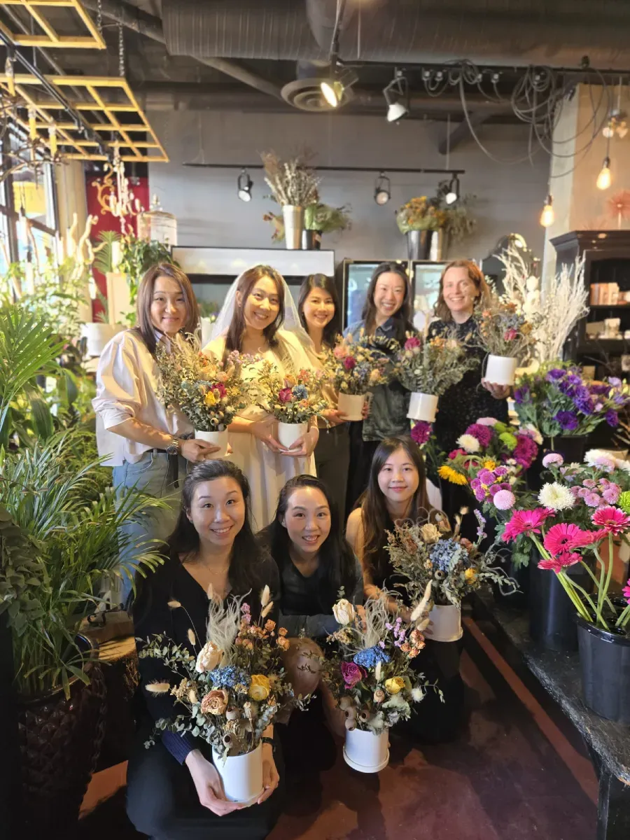 Floral Arrangement Workshop The Bloomerie