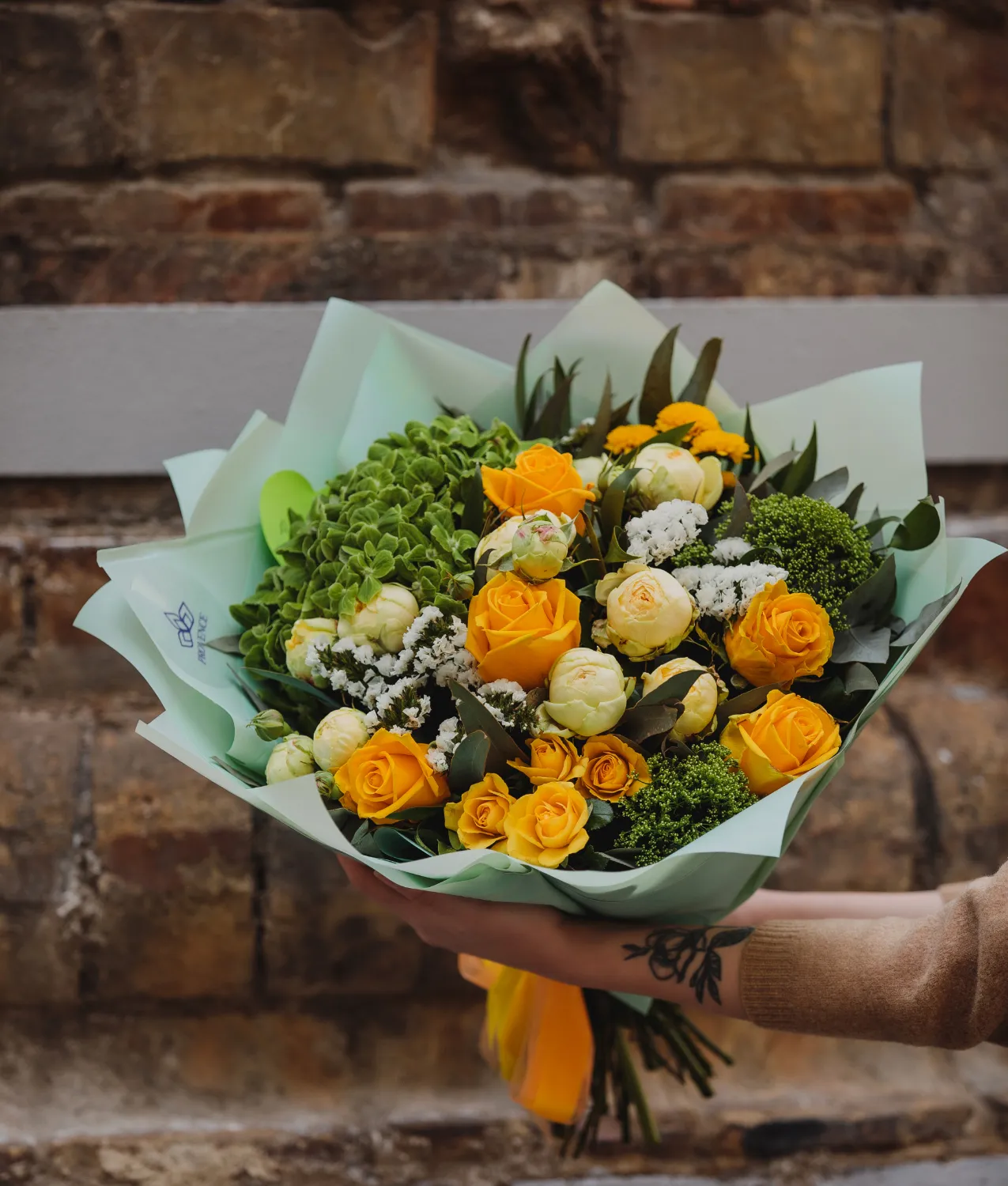 premium-new-mom-gift-flowers-vancouver