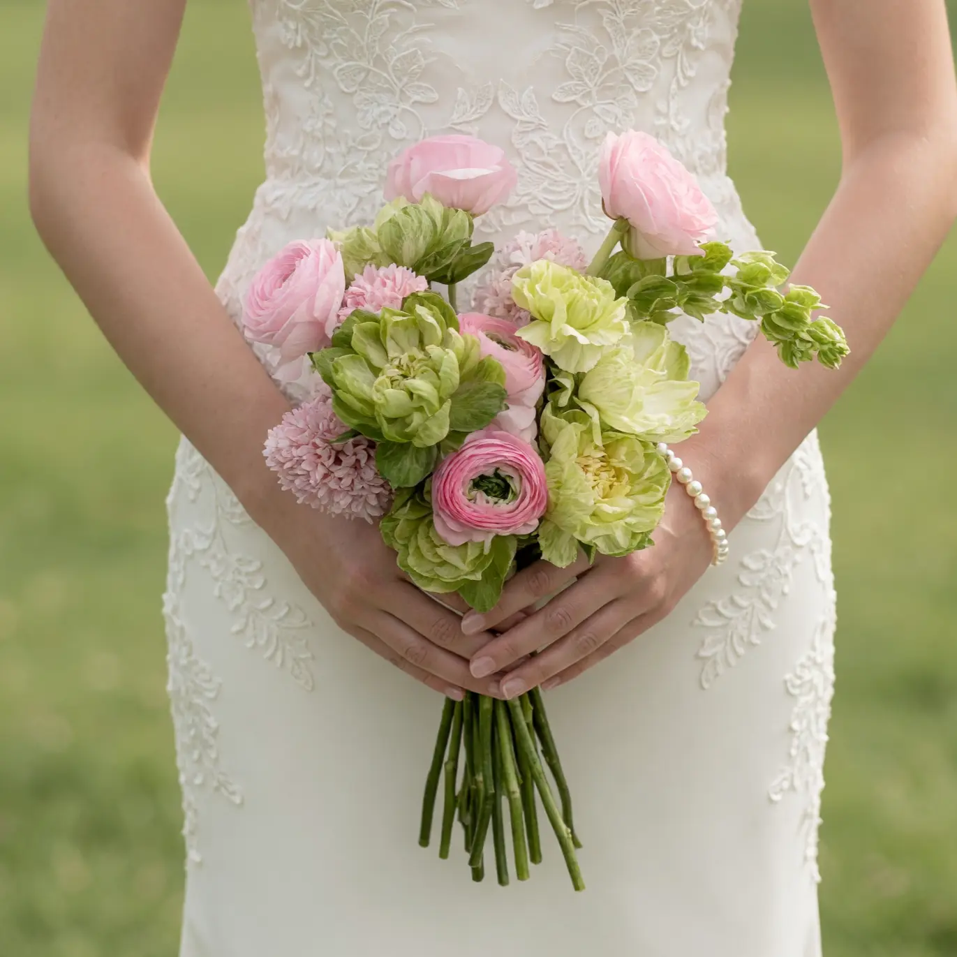 Green Wedding Bouquets – Blush Garden Harmony