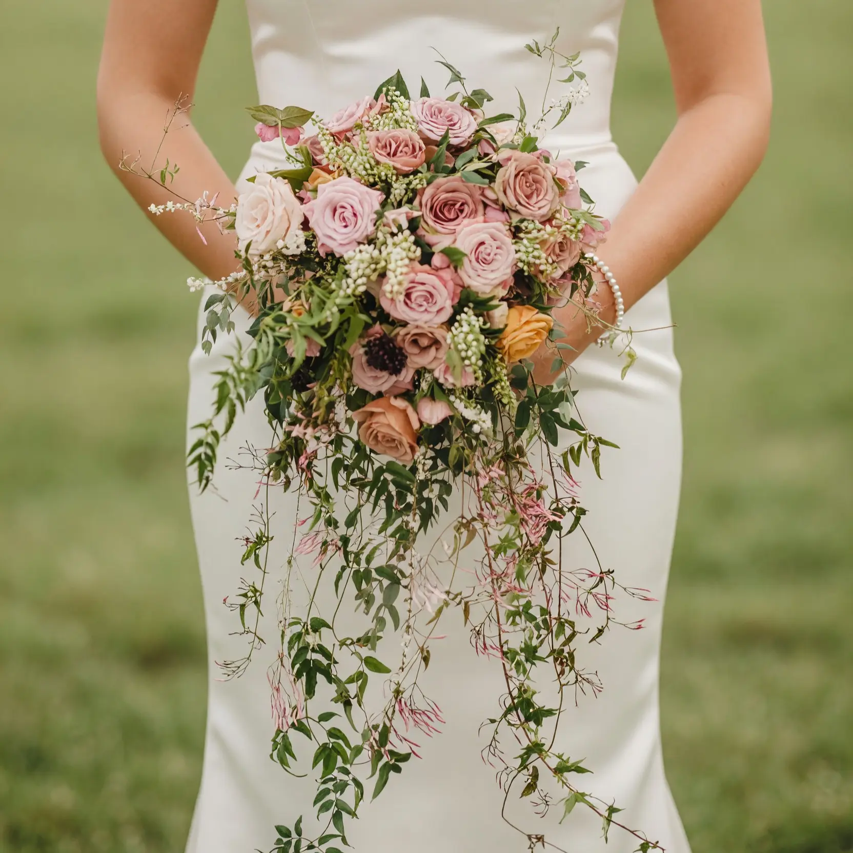 Garden Style Wedding Bouquets Rose Vine Bridal Flowers